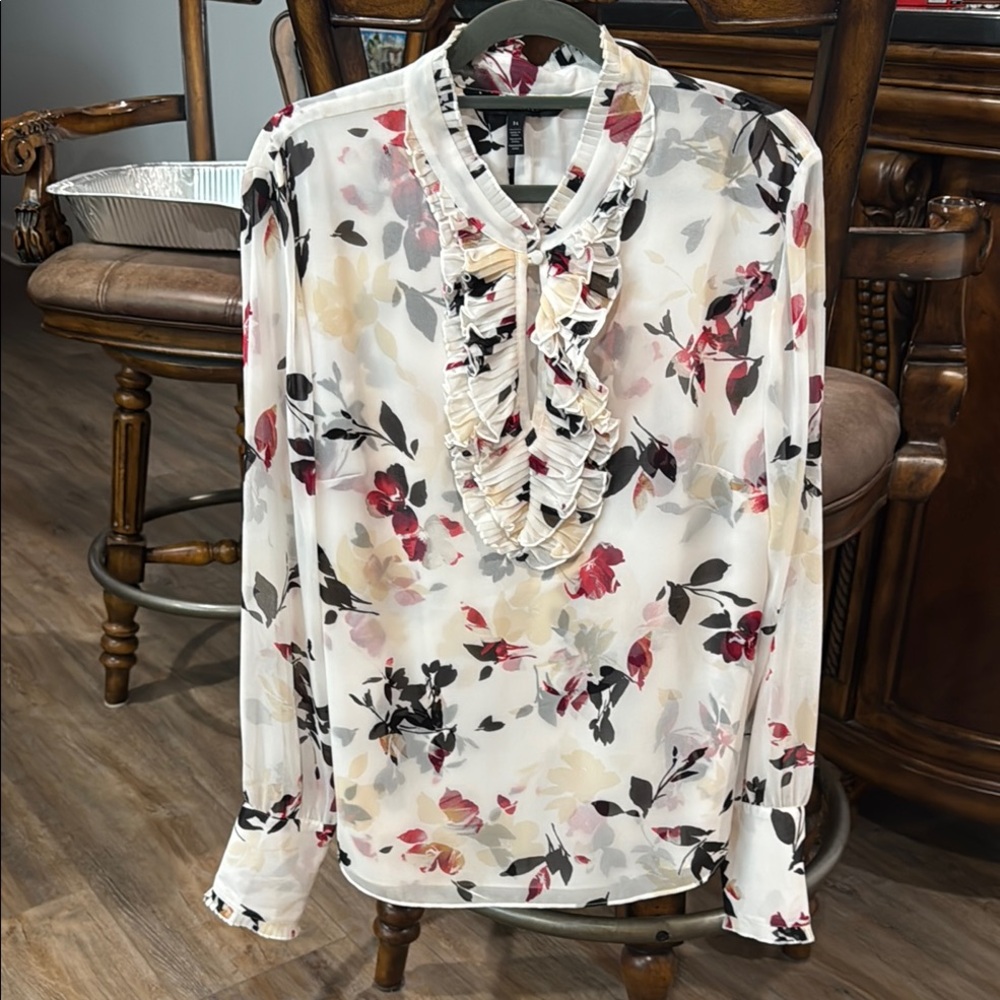 White House Black Market Ruffled Mandarin Collar Blouse White Cream